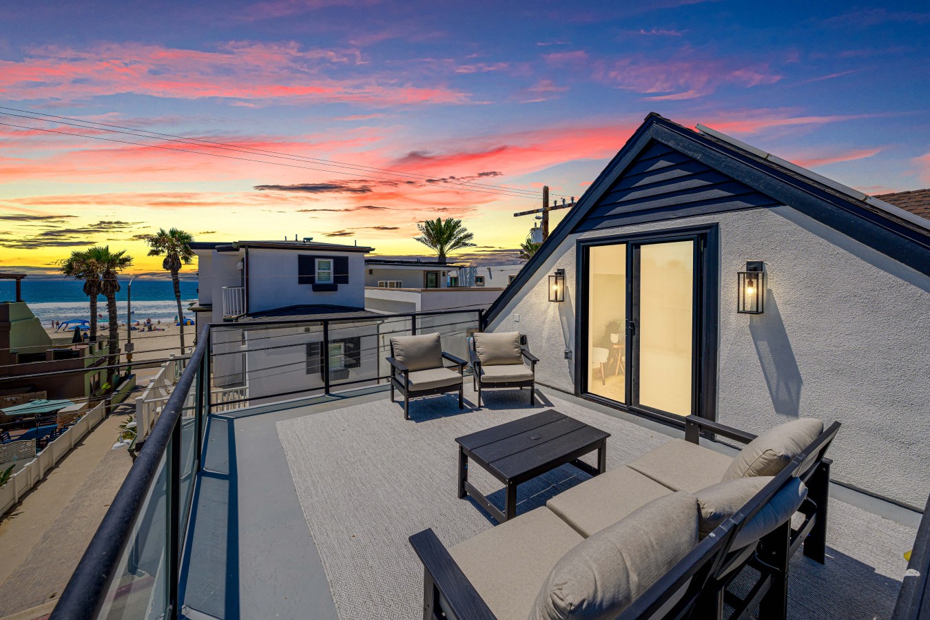 3721 Strandway - 1
